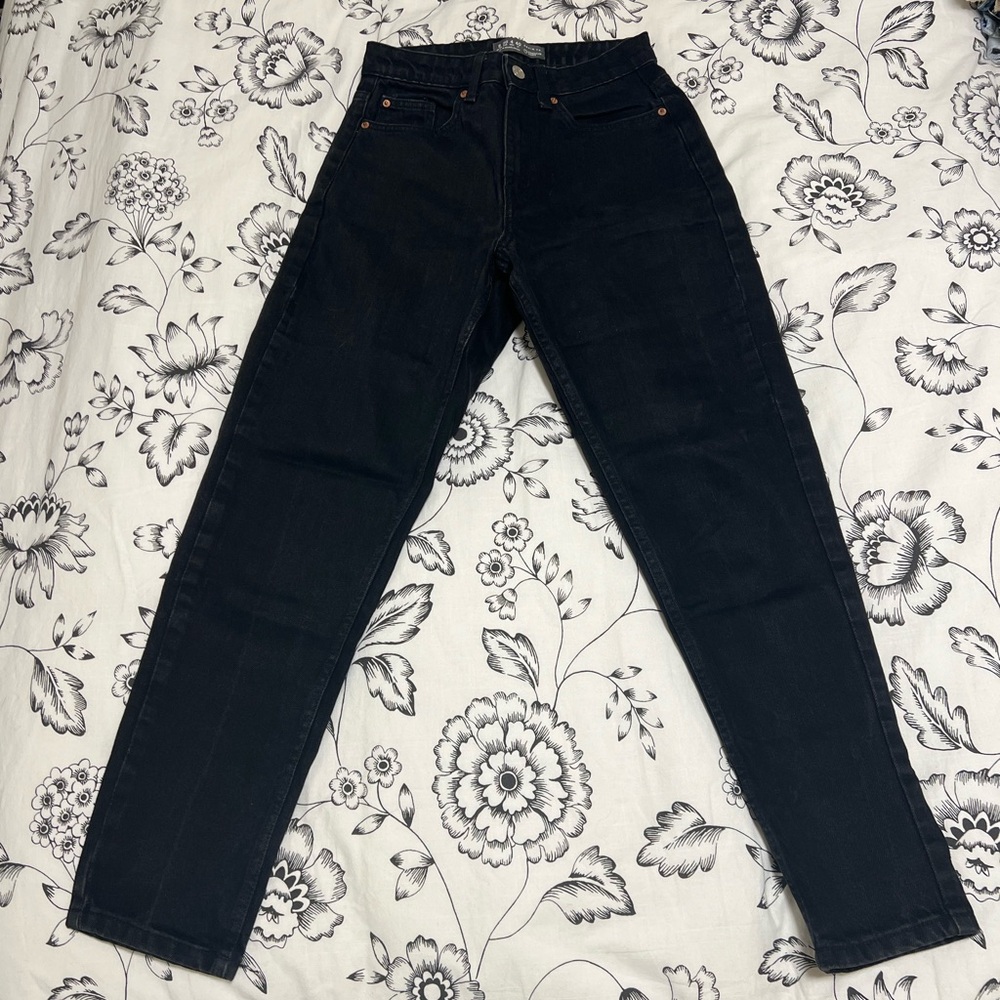 Black Jeans